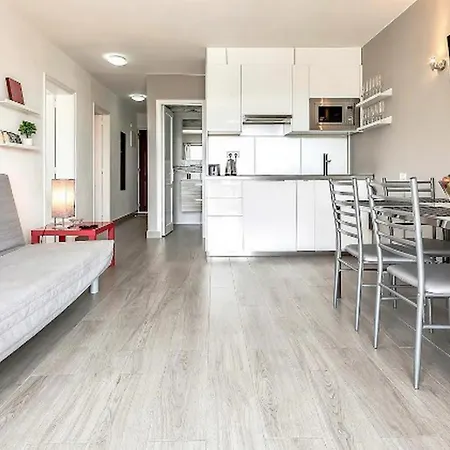 Spacious Tenerife Дом отдыха Плая-де-лас-Америкас