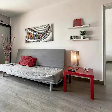 Дом отдыха Spacious Tenerife Плая-де-лас-Америкас